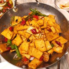 老现城时尚餐厅(凤阳商贸城广场店) User Photo