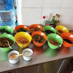 FU JIAN QIAN LI XIANG HUN TUN CAN TING User Photo
