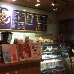 Tom N Toms Coffee User Photo