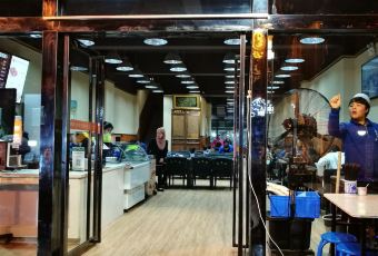 Guoyuanzhailaomijia(beiguangjijiedian) User Photo