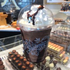 Godiva Grand Place User Photo