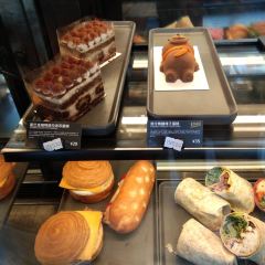 Starbucks (haimendadongfangbaihuo) User Photo