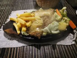 Aankhi Jhyal Restaurant & Bar