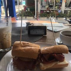 Antique Cafe User Photo