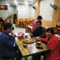 老村长大锅肉(靖边店) User Photo