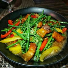 RUEN URAI FINE THAI CUISINE User Photo