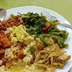 Warung Makan Nikmat halal User Photo