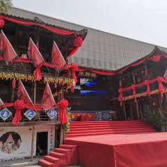 ZHANG GUAN GE ZHA NV ER CHENG DIAN 여행 사진