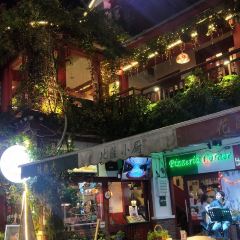 比萨小厨·花园主题餐厅 User Photo
