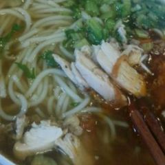 马氏卤鸡米线(小火车头店) User Photo