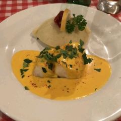 Petit Paris User Photo