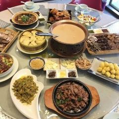 乌兰布统龙腾山庄餐厅 User Photo