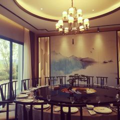 赋春园·江景园林餐厅 User Photo
