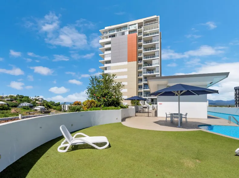 The Dalgety Apartments