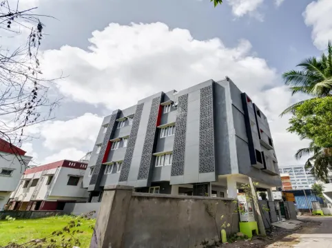 奧馬爾索萊帕卡姆烏帕爾飯店