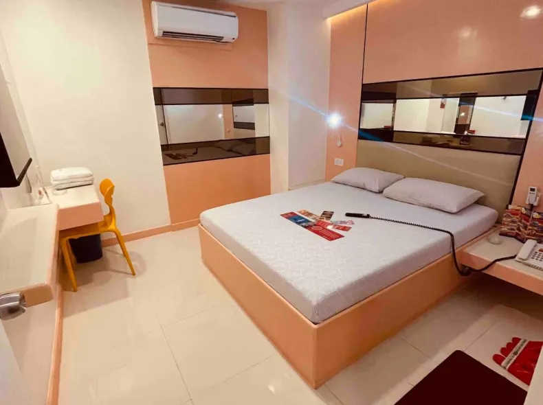 Hotel Sogo Aurora Cubao