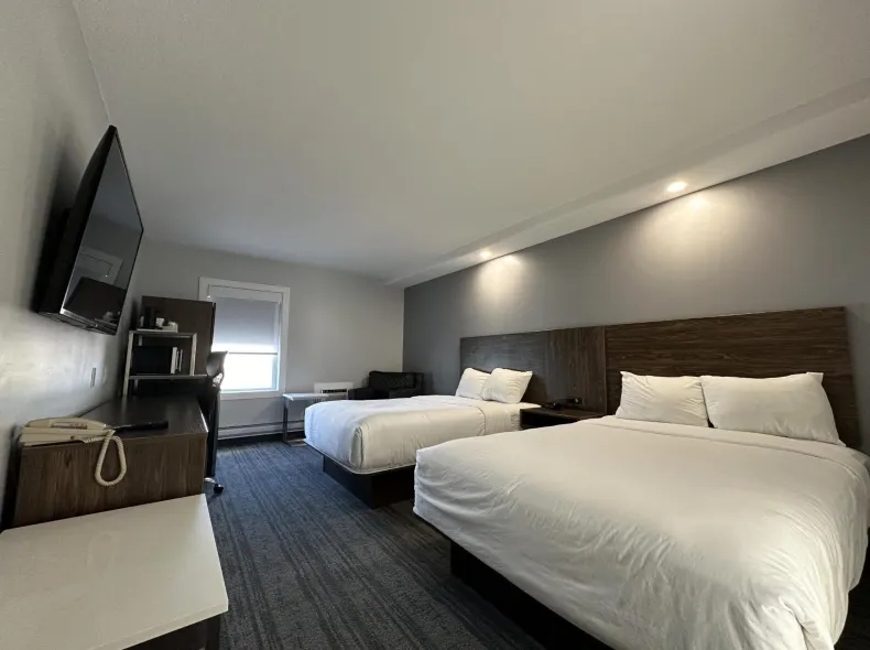 Travelodge by Wyndham Regina