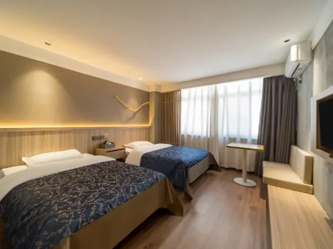 如家UP華驛精選飯店（南京南站大明路地鐵站店）