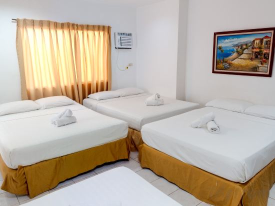 Island Inn Boracay Room Type - Barkada Room For 7 Island Inn Boracay Room Type - Barkada Room For 7