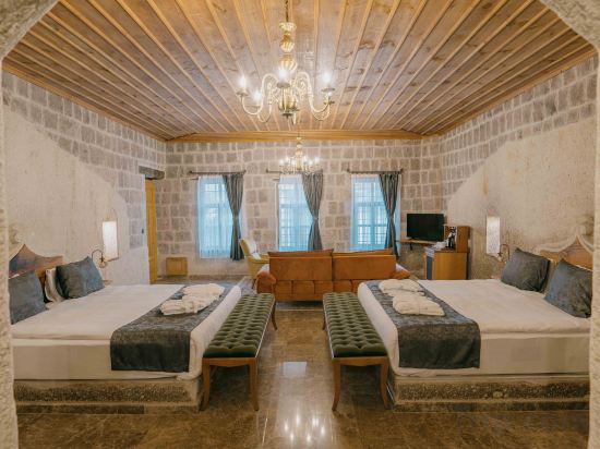 Lunar Cappadocia Hotel Room Type - Luxury Quadruple Room