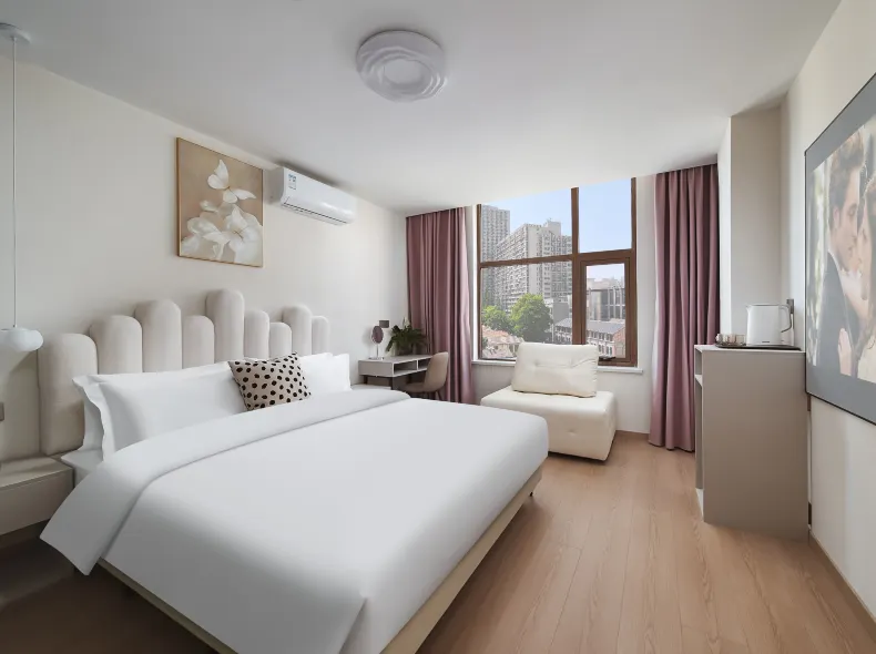 Qingmu Hotel