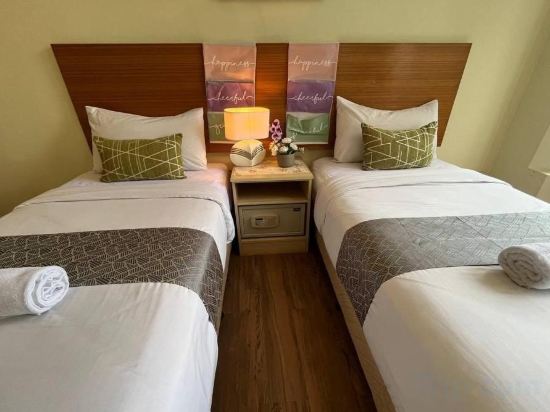 SCC Hotel Room Type - Superior Twin Room