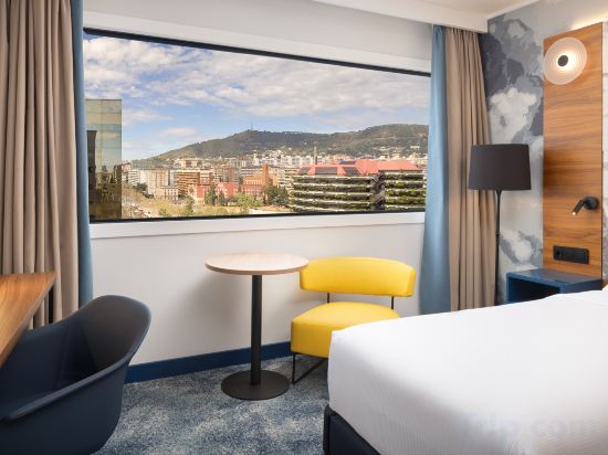 Hilton Barcelona Room Type - Executive Twin Room - Lounge Access