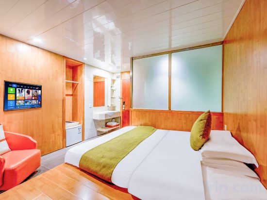 Timmy Hotel Room Type - Japanese Style