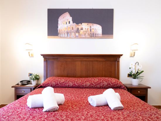 Hotel RomAntica - Tap to explore photos
