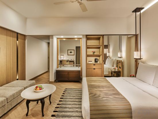 Goodwood Park Hotel Room Type - Room DELUXE PREMIER