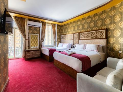 Cairo Inn Room Type - Deluxe Triple Room