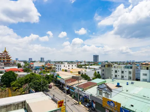 Collection O District 12 - Mau Tim Hotel