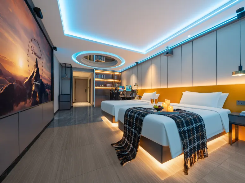Ye and Chen E-sports Film Hotel (New Railway Station Evergrande Huafu Branch)