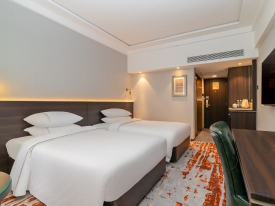 Guangdong Victory Hotel - Free shuttle bus to exhibition center during Canton Fair Room Type - Yue Standard Two Single Bed Room
