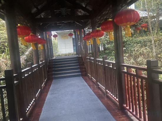 Others 3, Yingbin Hotel, Ji'an