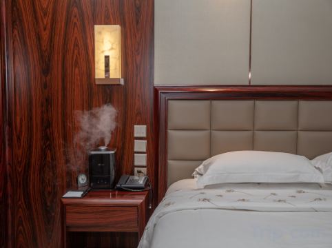 Guidu Hotel Beijing Room Type - Business Deluxe Queen Room