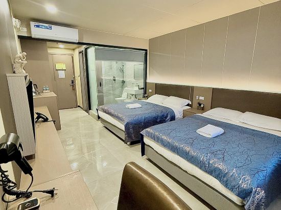 Skyport Hotel Room Type - Twin Sky Suite