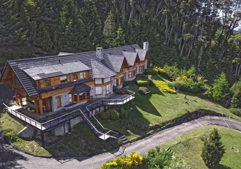 El Bosque by DOT Tradition