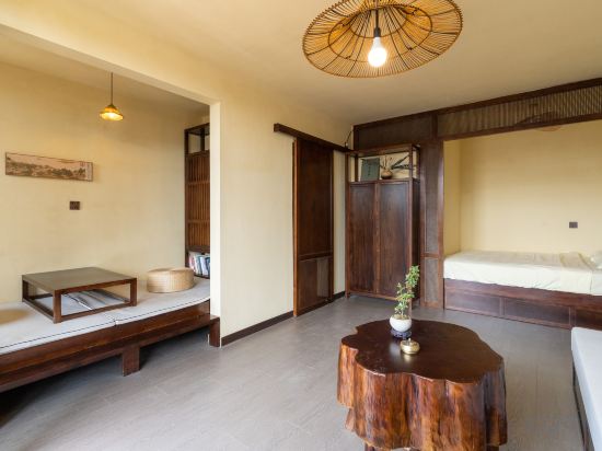 Beijing Mountain is a Traveler · Yunwai Changu B&B
