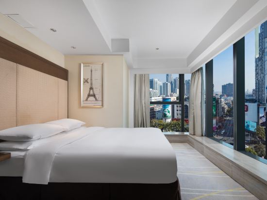 Novotel Nanjing Central Suning Room Type - Deluxe City-view Suite