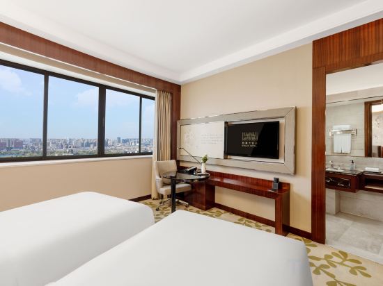 ENLUX HOTEL Room Type - SUPERIOR ROOM, 2 Single Beds, City View ENLUX HOTEL Room Type - SUPERIOR ROOM, 2 Single Beds, City View