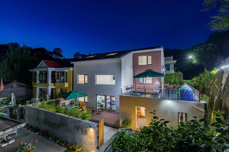 Floral Hotel·youranshanju Hotel