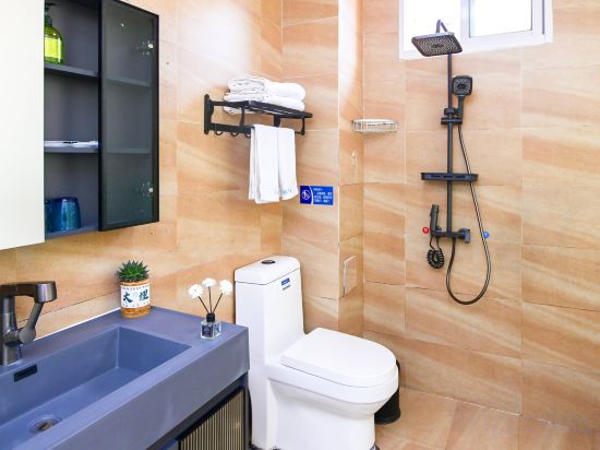 Jinnan Impression Boutique Inn - Tap to explore photos