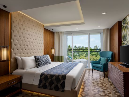 Movenpick Resort & Spa Boracay Room Type - Premium Suite
