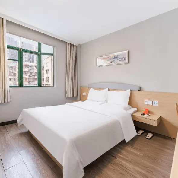 7Days Inn Chain Hotel (Guangzhou Beijing Road Subway Station Tianzi Wharf)