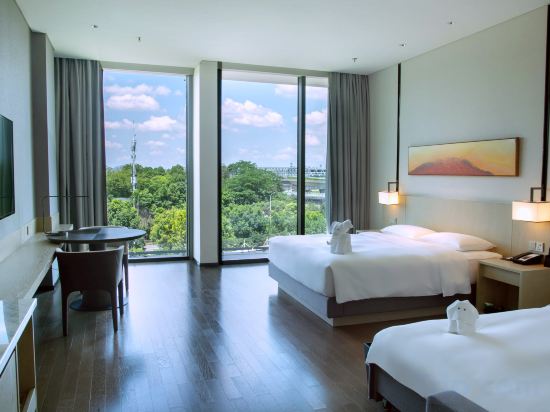Hyatt Place Changsha Airport Room Type - Family Room - Garden-View