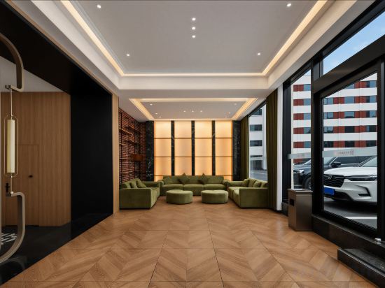 Others 5, Nanyang Garden Hotel, Huanggang