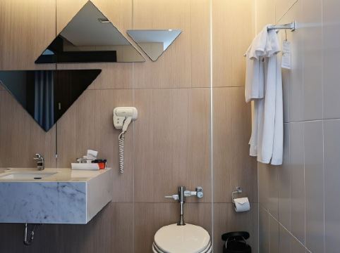 TSix5 Phenomenal Room Type - Deluxe Twin