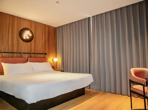 Homeinns YUNIK Hotel (Shanghai Yangpu University City Wudong Road)