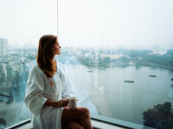 PAN PACIFIC HANOI - Tap to explore photos